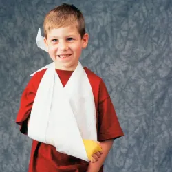 Lifeguard Driehoekige doeken Non-woven driehoekige doek, niet-steriel, wit, DIN 13168-D | 136 x 96 x 96